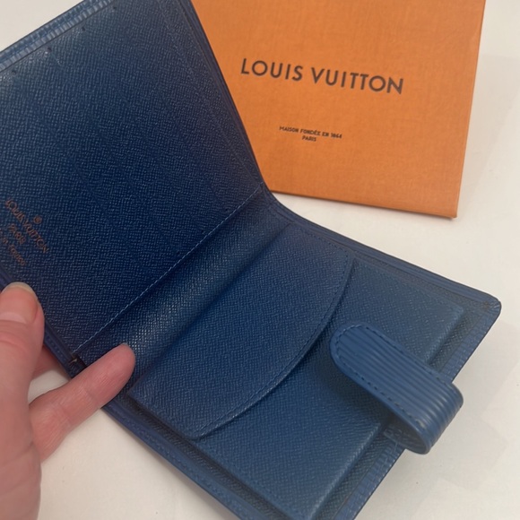 Louis Vuitton Epi Leather Wallet 4.5” x 4” - Picture 6 of 11